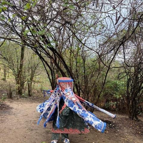 Áwèlé Ùn Ará Díẹ Olówó Ojú Mọn Mọn - Orin Egúngún - Final